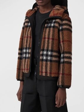 Authentic Burberry Adney Check Hooded Teddy Jacket Size 6 US